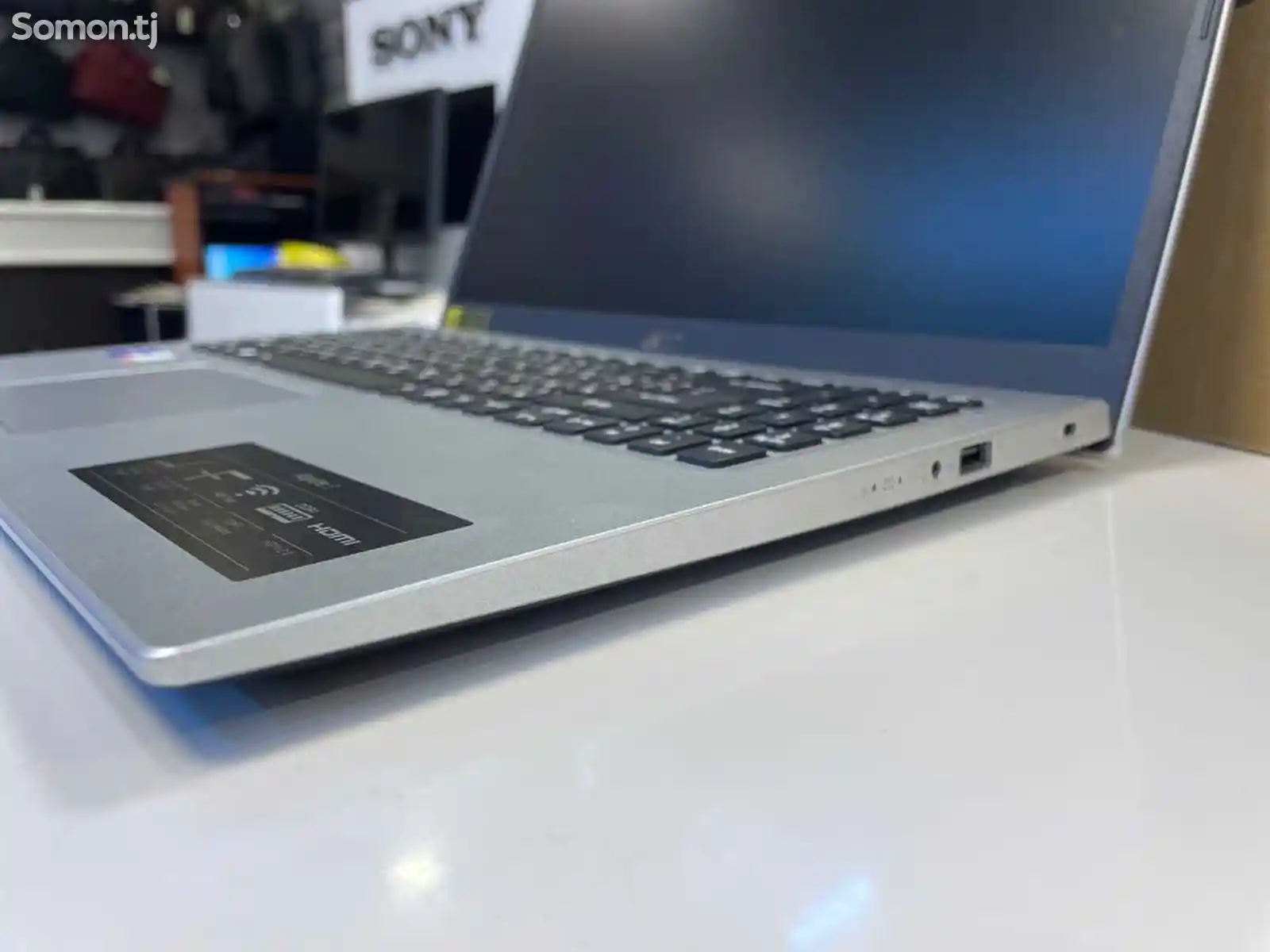 Ноутбук Acer Core i5-1235U 8/SSD512GB-4