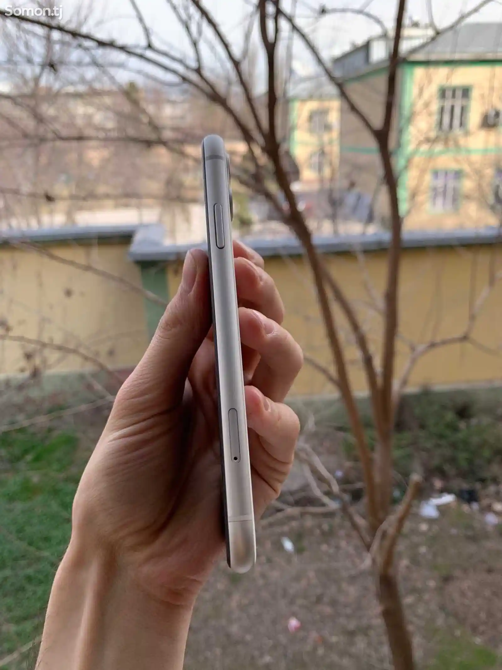 Apple iPhone 11, 64 gb, White-9