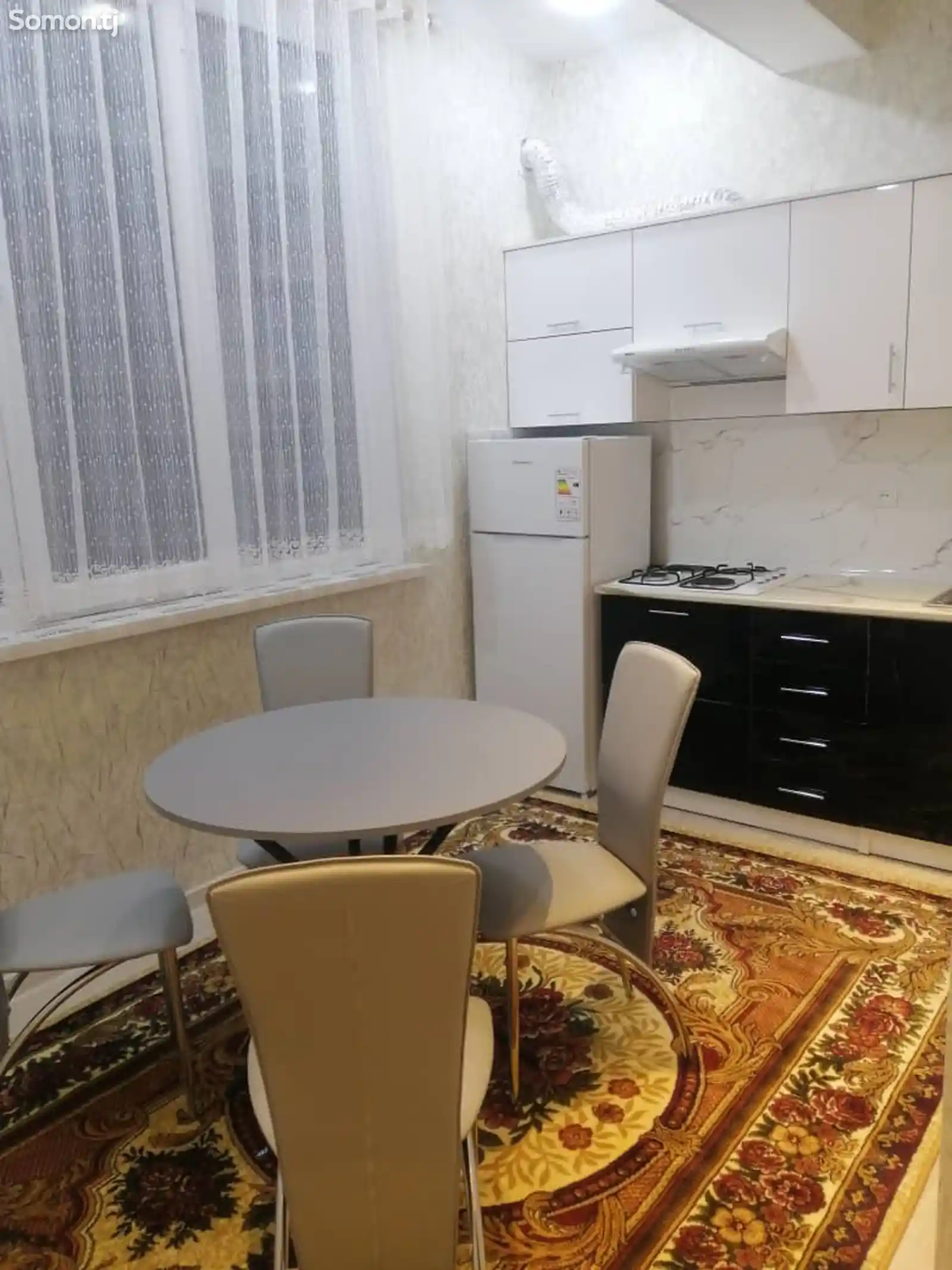 2-комн. квартира, 6 этаж, 60м², Ватан центр-2