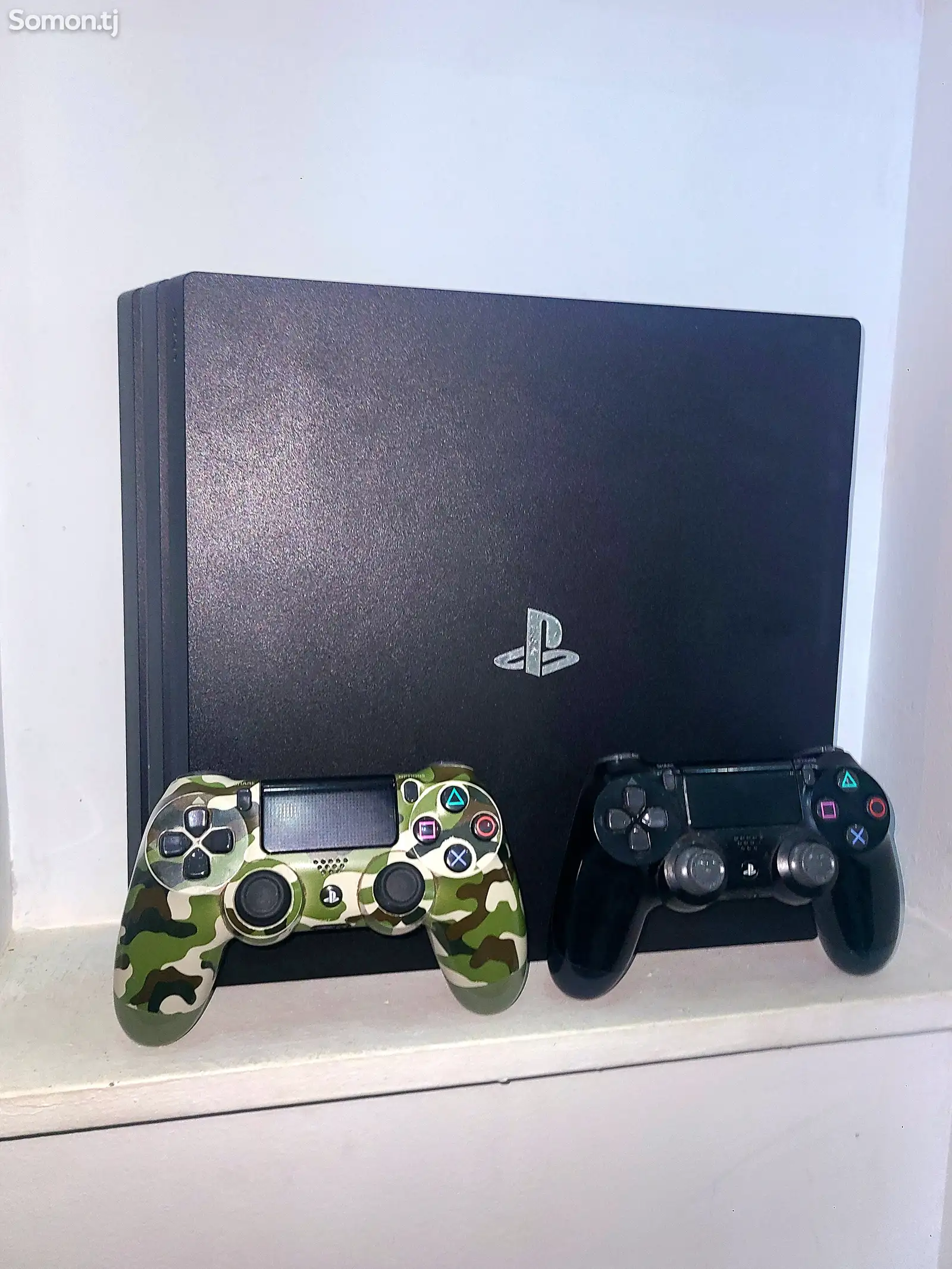 Игровая приставка Sony Playstation 4K Pro 6.72 Golden-1