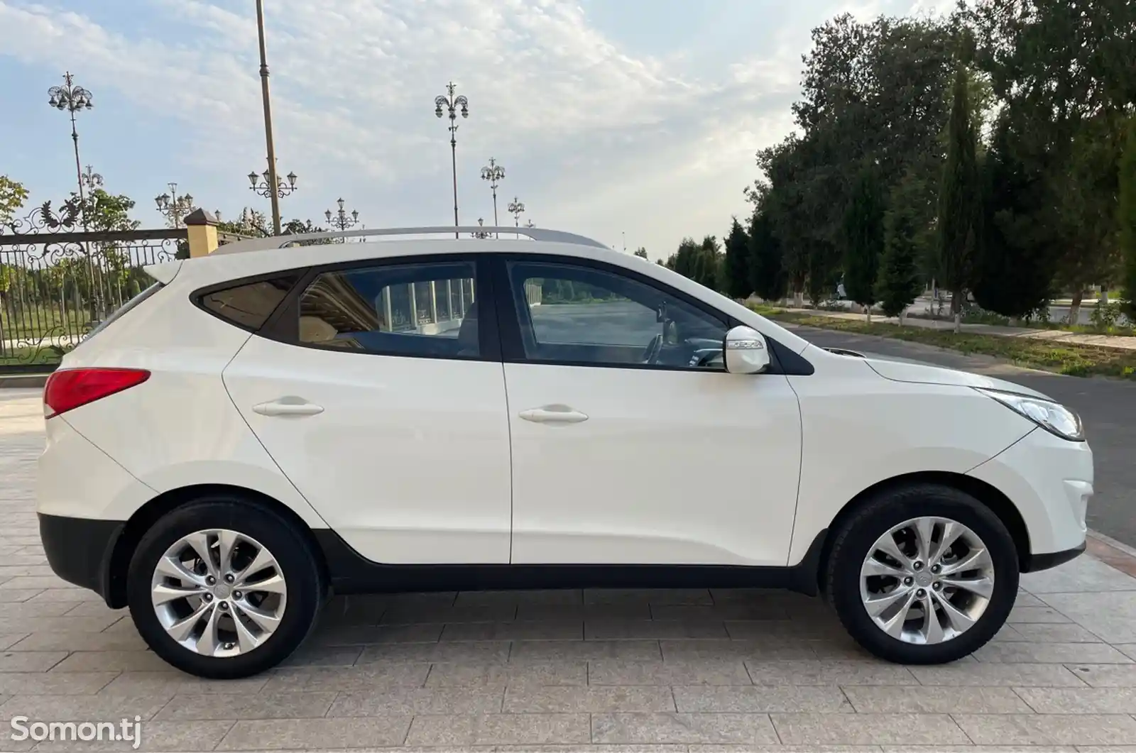 Hyundai Tucson, 2010-4