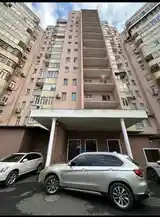 2-комн. квартира, 4 этаж, 93м², Дом печати-13