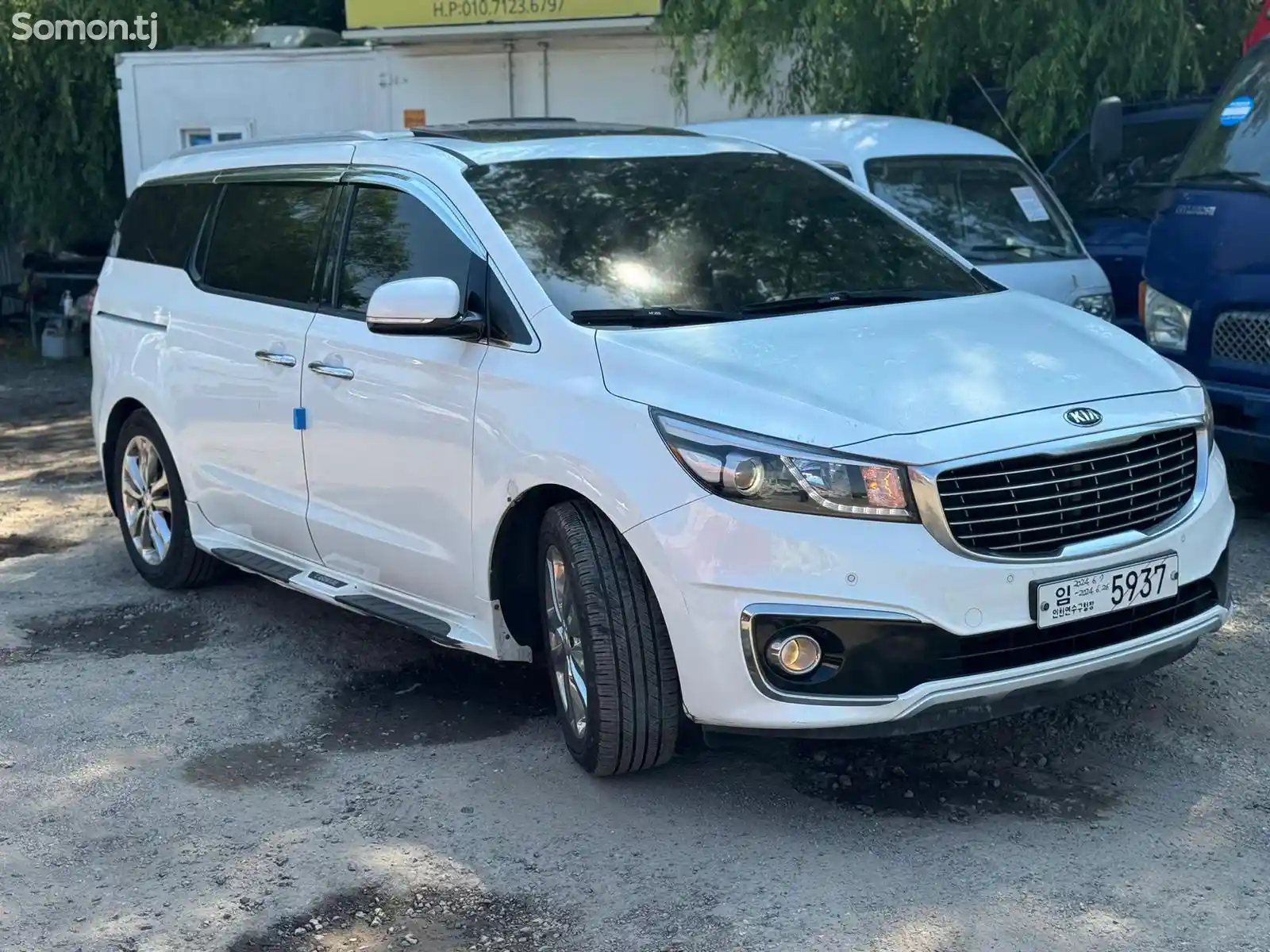 Kia Carnival, 2015-11