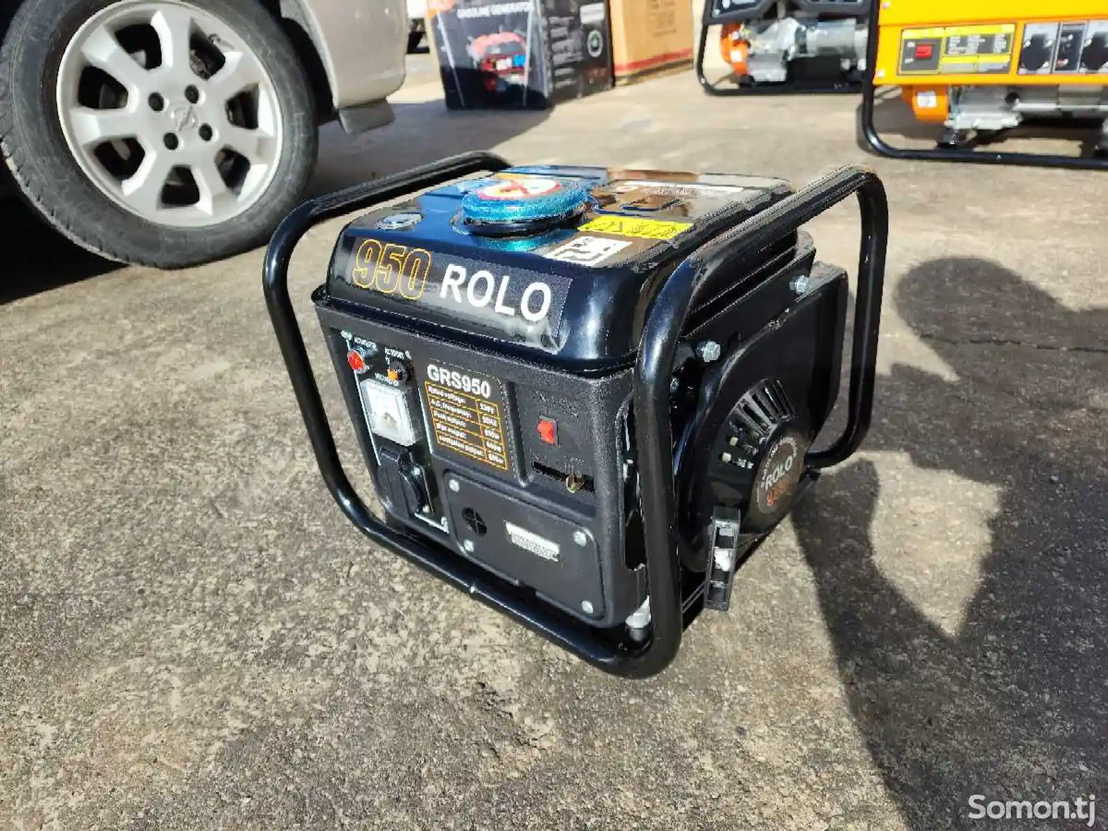 Бензиновый генератор для дома и магазина Rolo 950-2