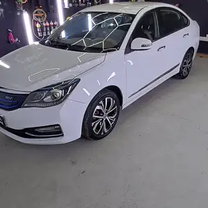 BYD E2, 2020