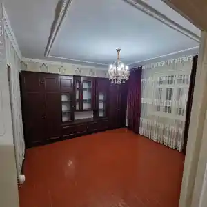 3-комн. квартира, 1 этаж, 80 м², Норинов 20