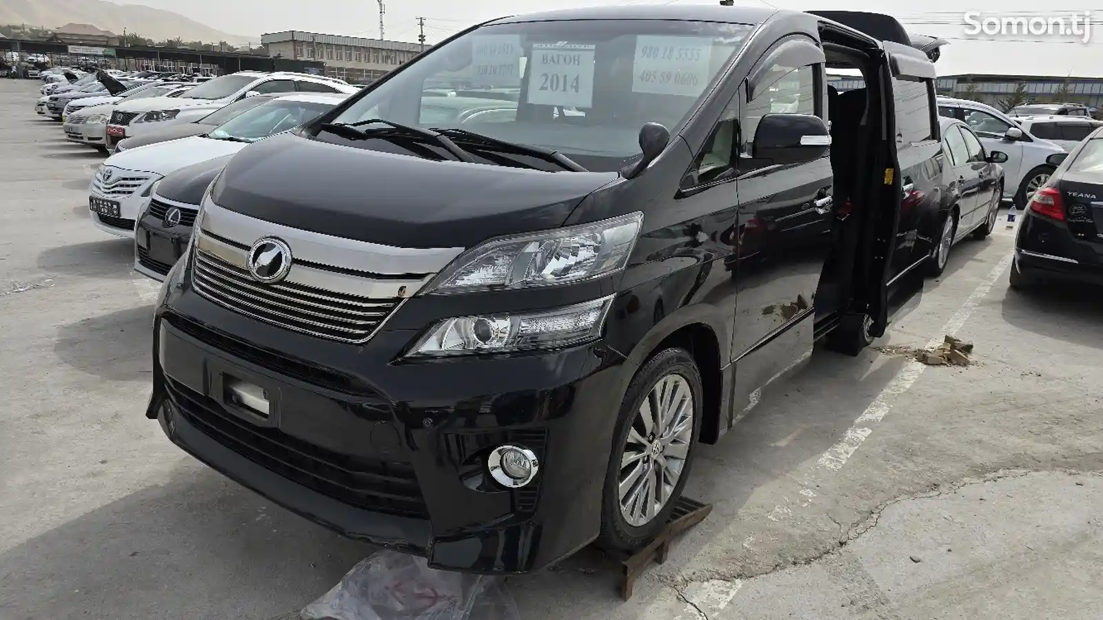 Toyota Vellfire, 2014-1