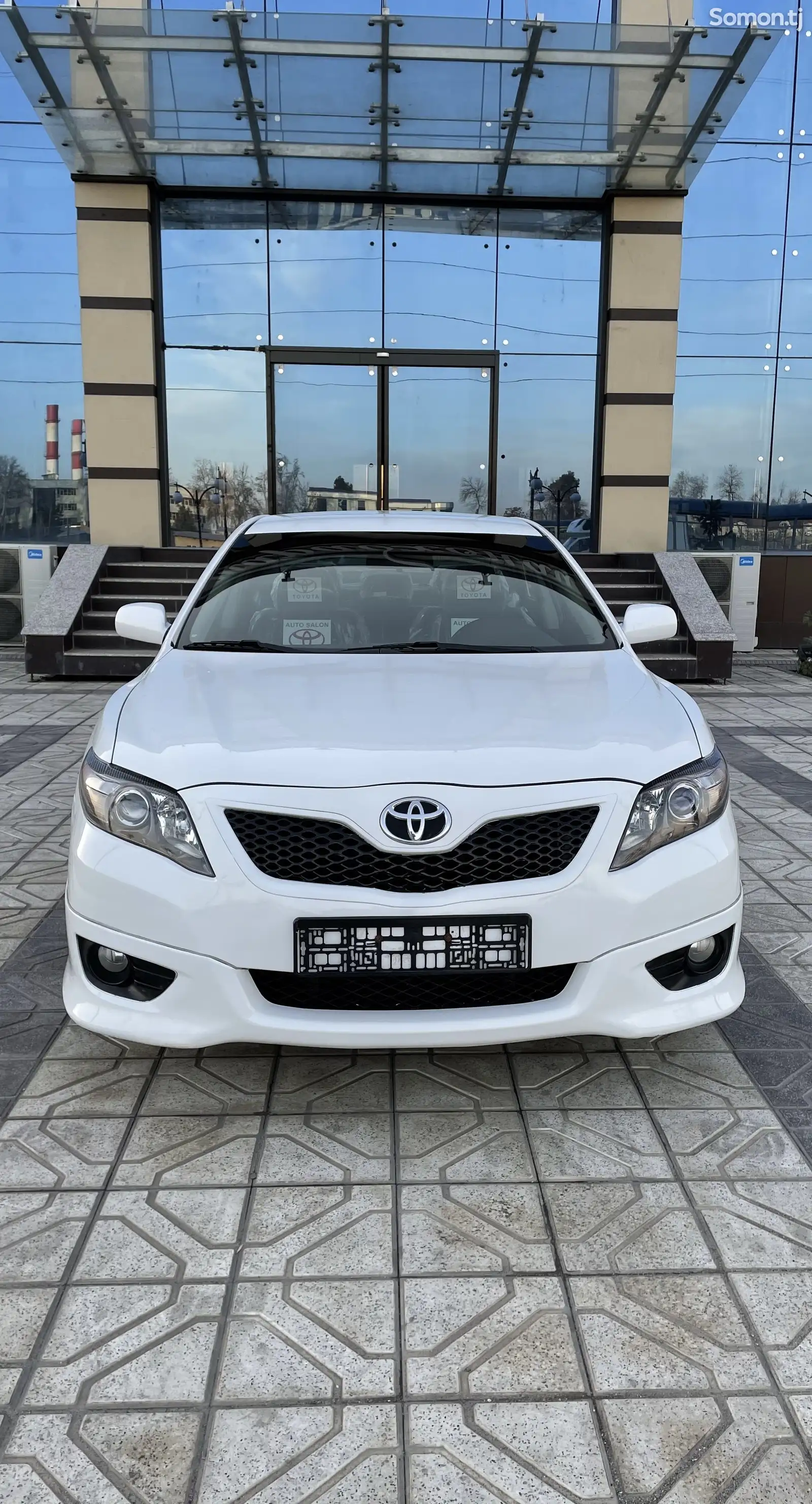 Toyota Camry, 2011-1