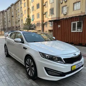 Kia K5, 2013