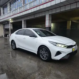 Kia Cerato, 2022