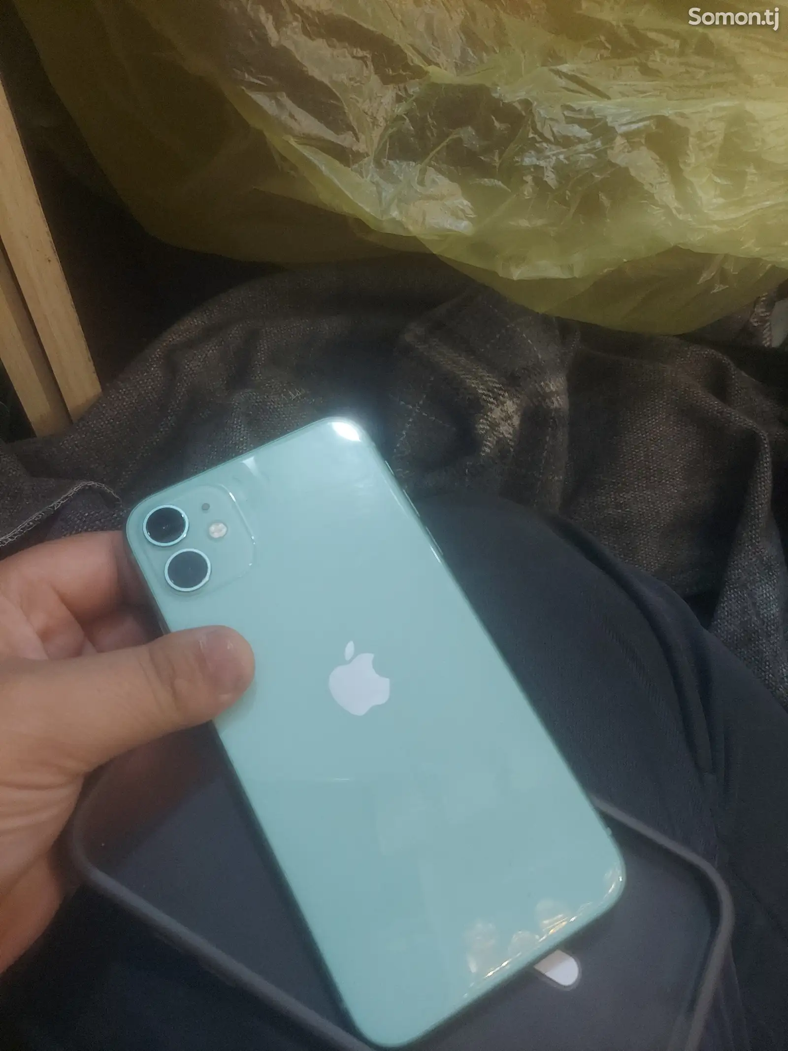 Apple iPhone 11, 64 gb, Green-1