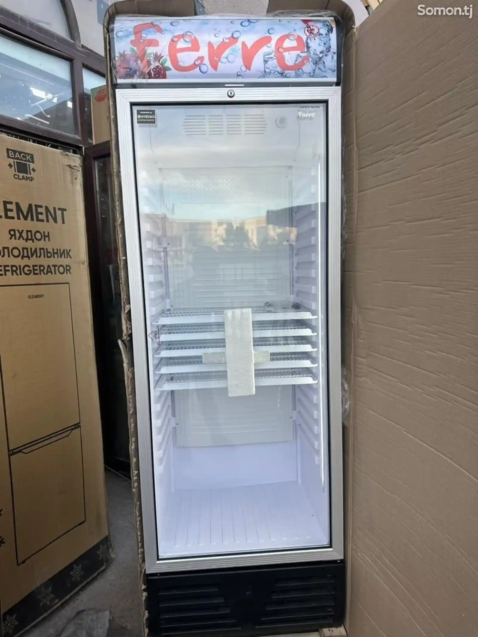 Холодильник - витрина Ferre-2