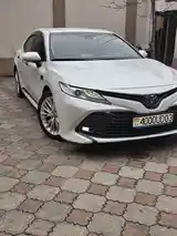 Toyota Camry, 2018-3