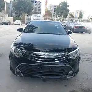 Toyota Camry, 2015