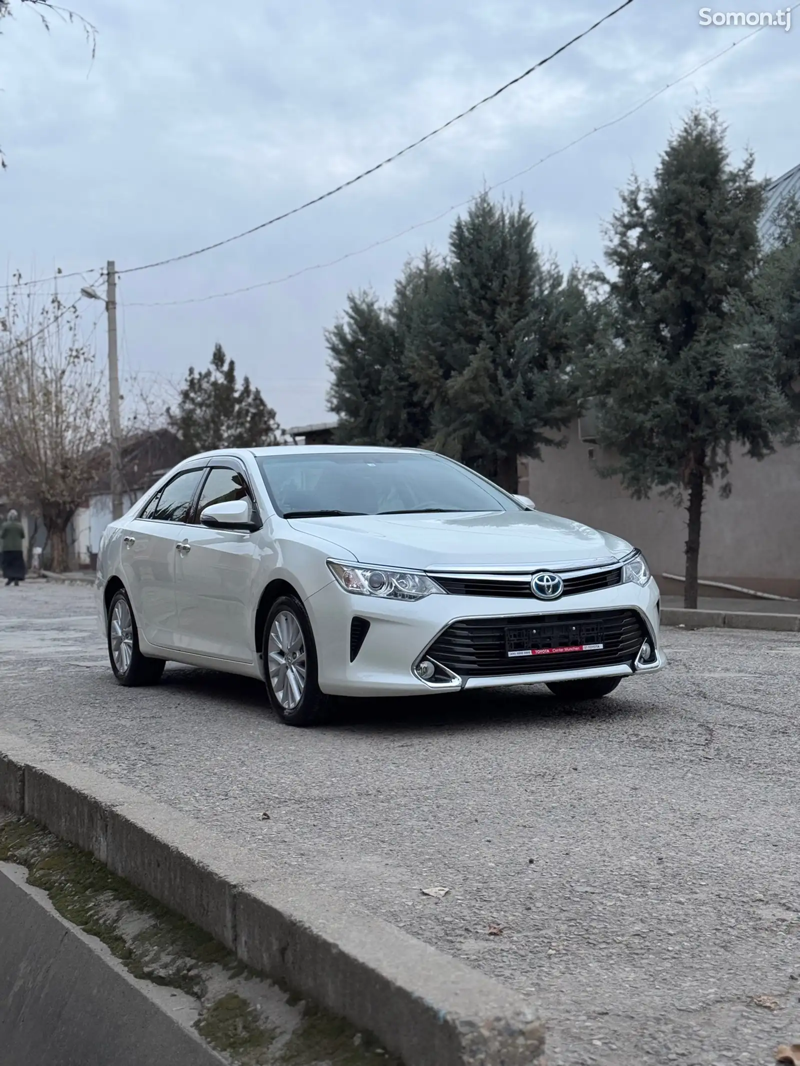 Toyota Camry, 2016-1