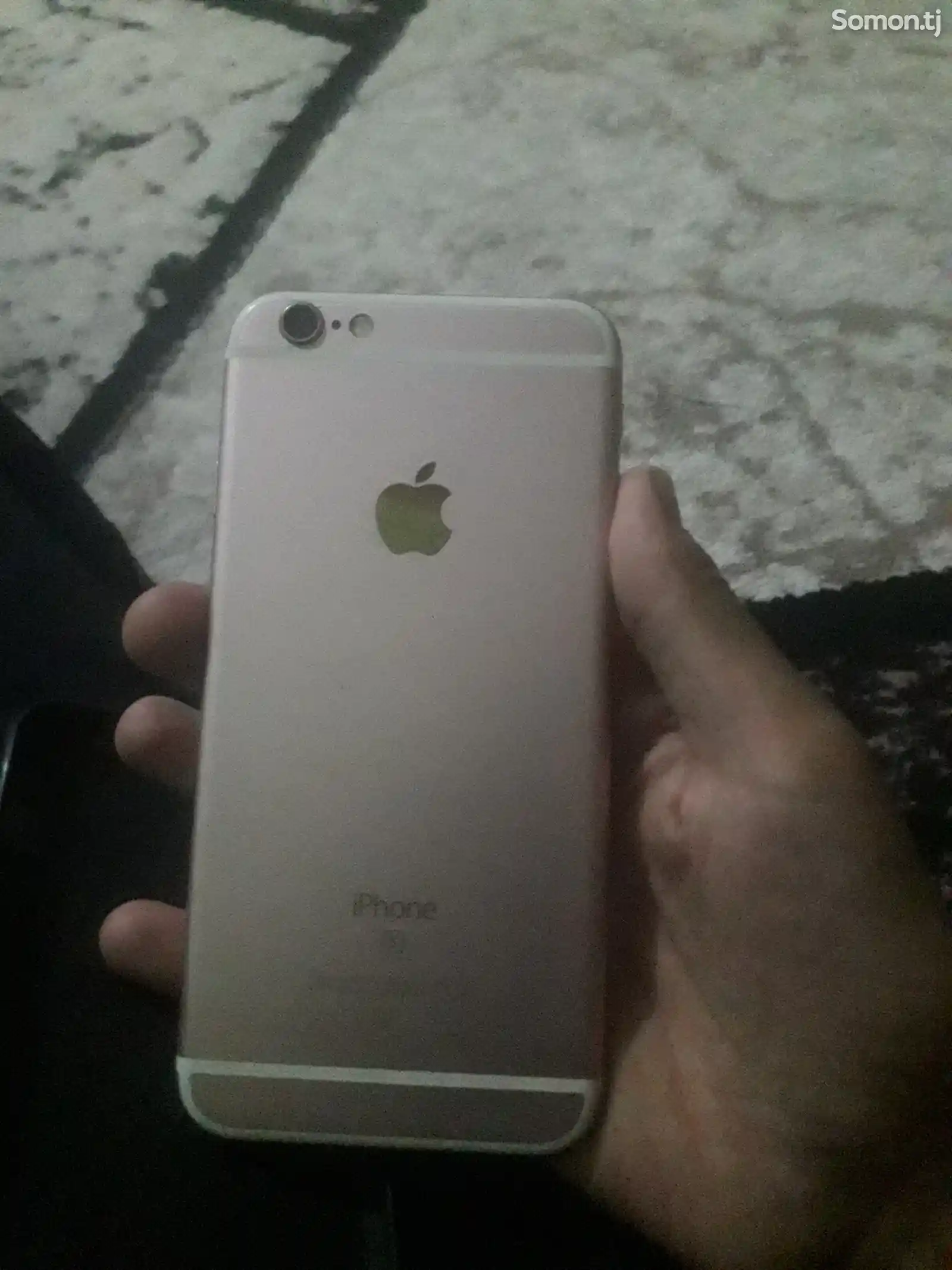 Apple iPhone 6s-2