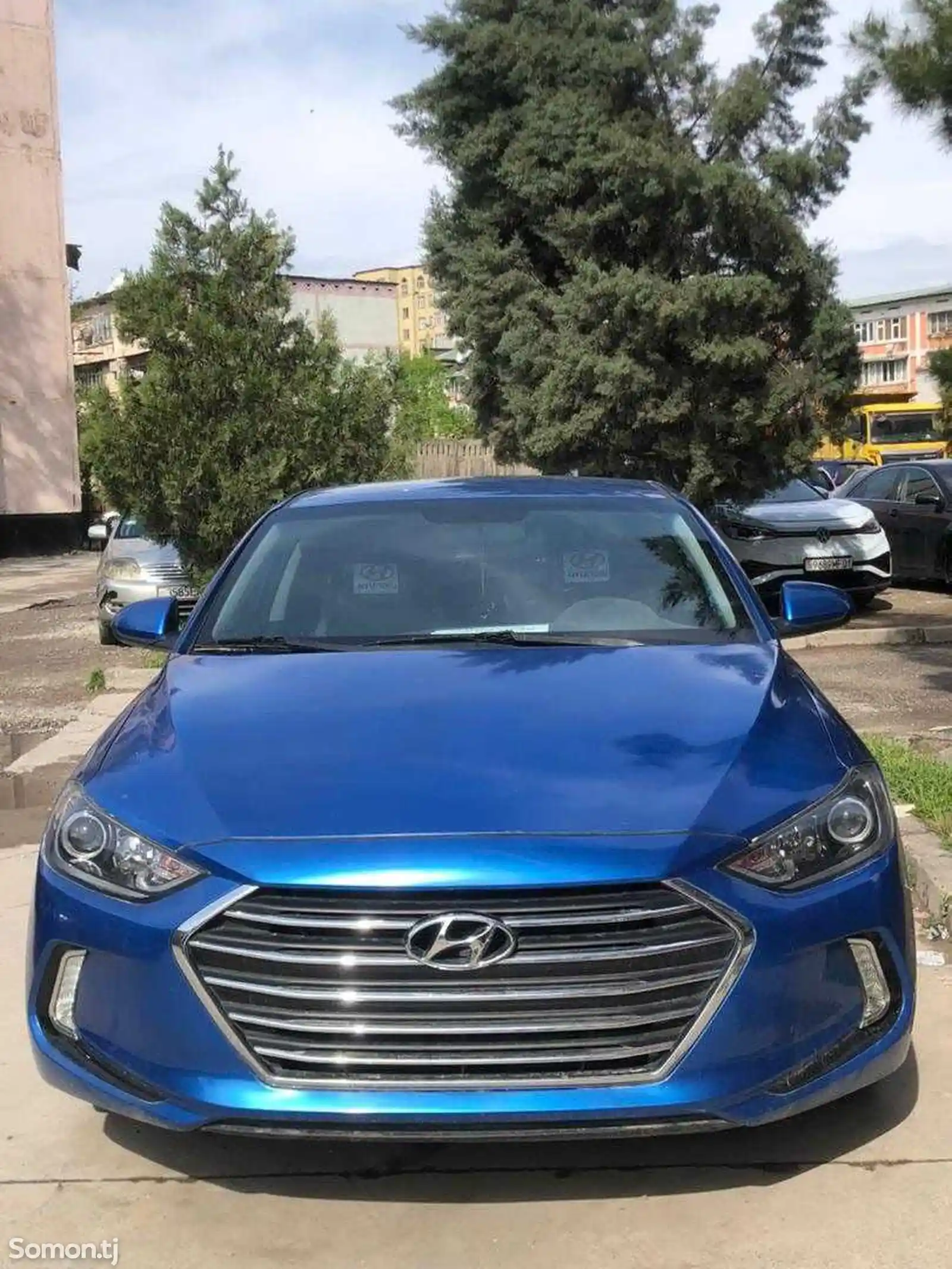 Hyundai Elantra, 2017-1