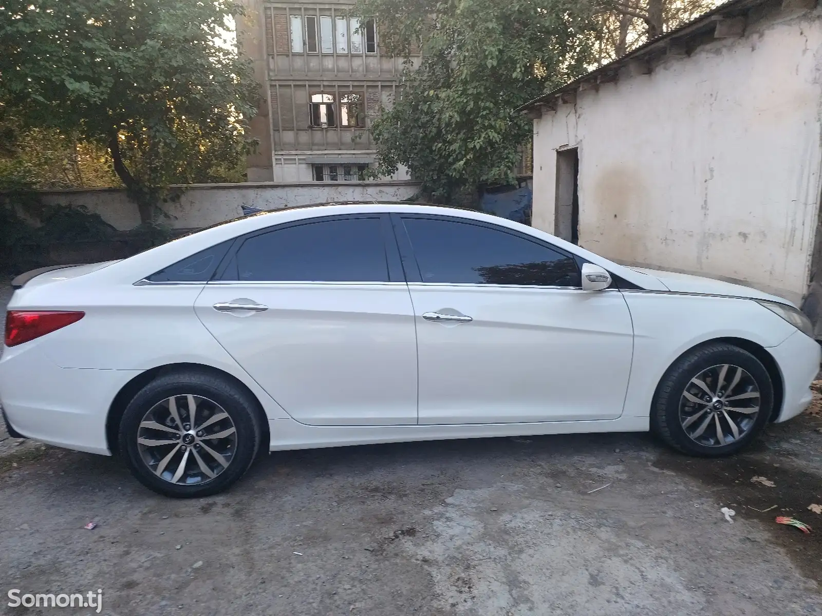 Hyundai Sonata, 2011-1