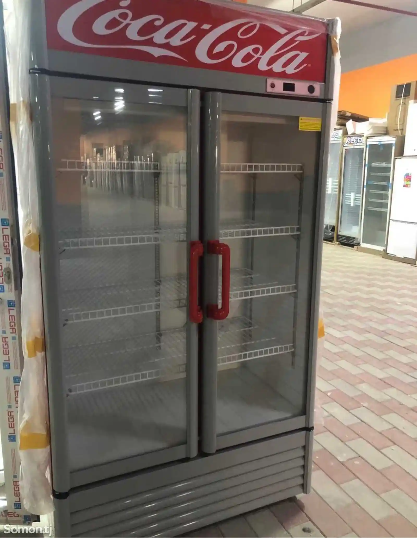 Холодильник Coca Cola-1