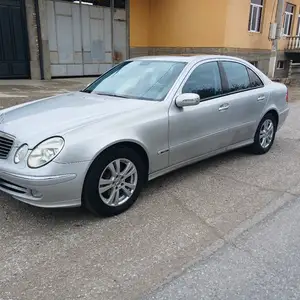 Mercedes-Benz E class, 2002