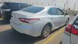 Toyota Camry, 2018-4