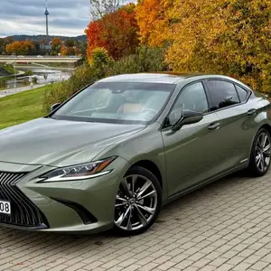 Lexus ES series, 2019