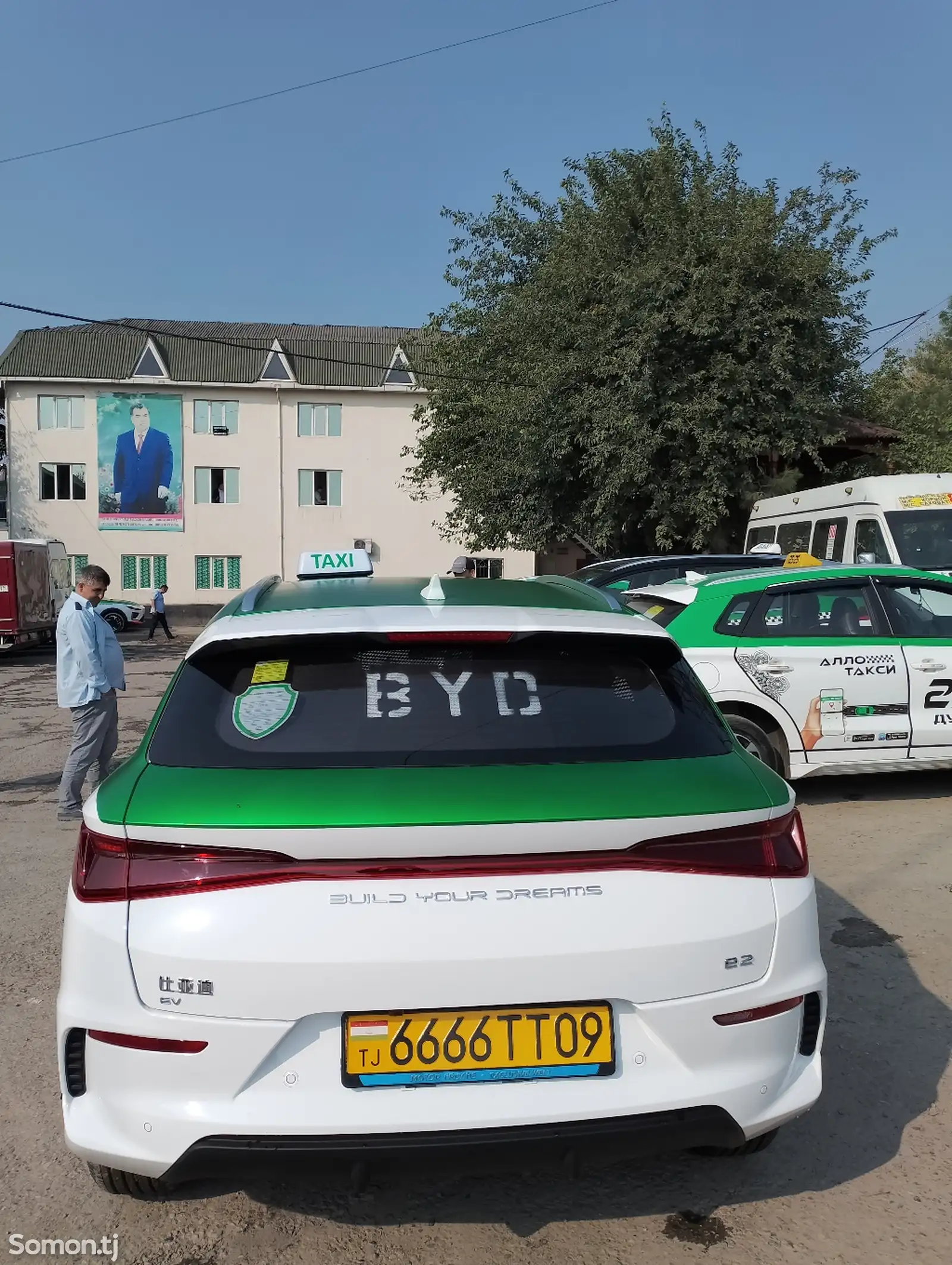 BYD E2, 2024-6