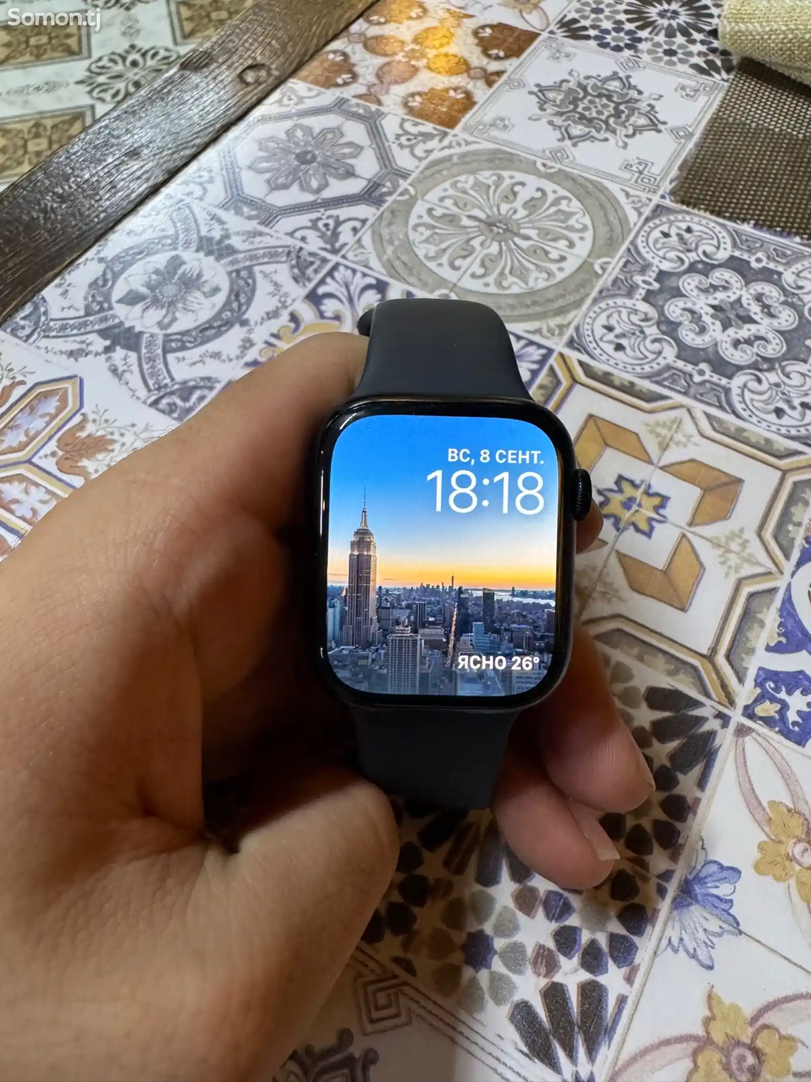 Смарт часы Apple Watch-1