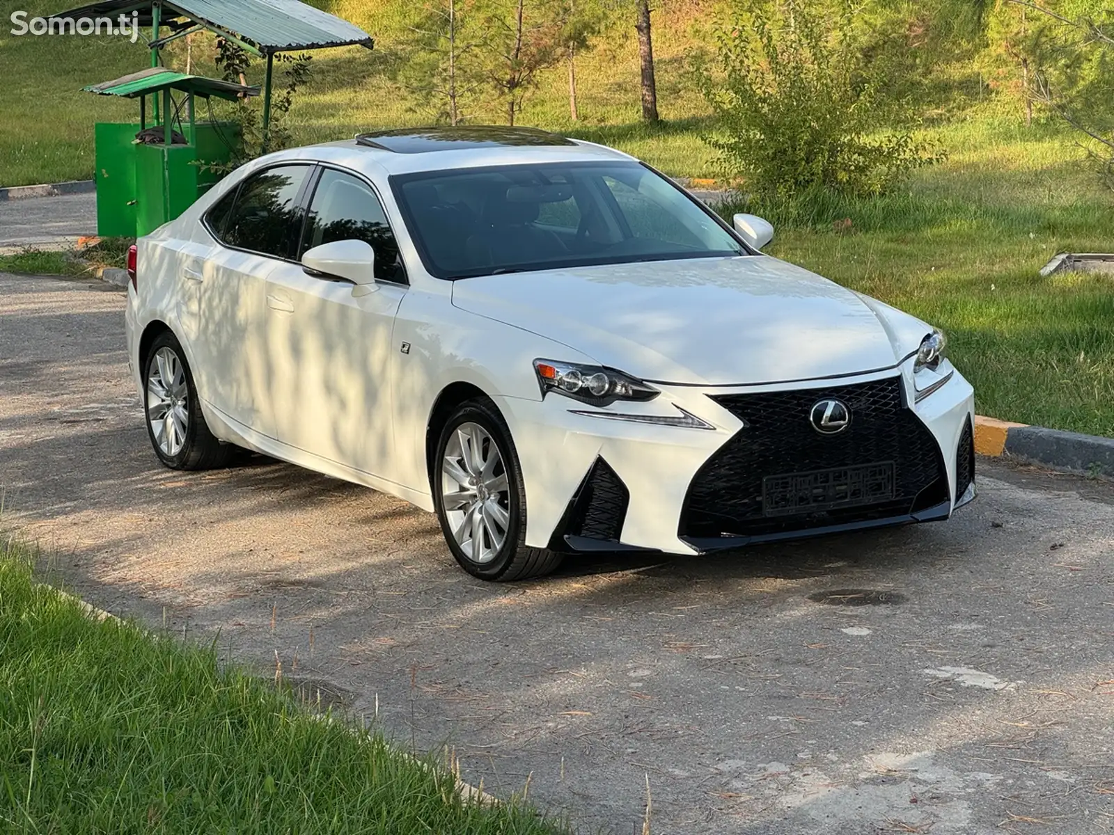 Lexus IS series, 2016-1