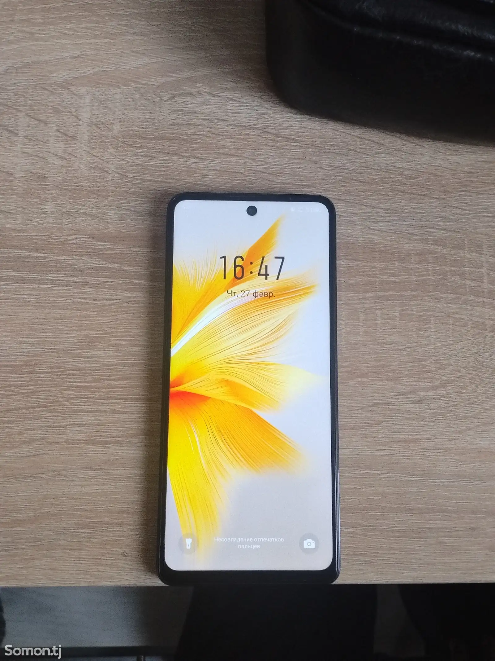 Infinix Hot 30i-1