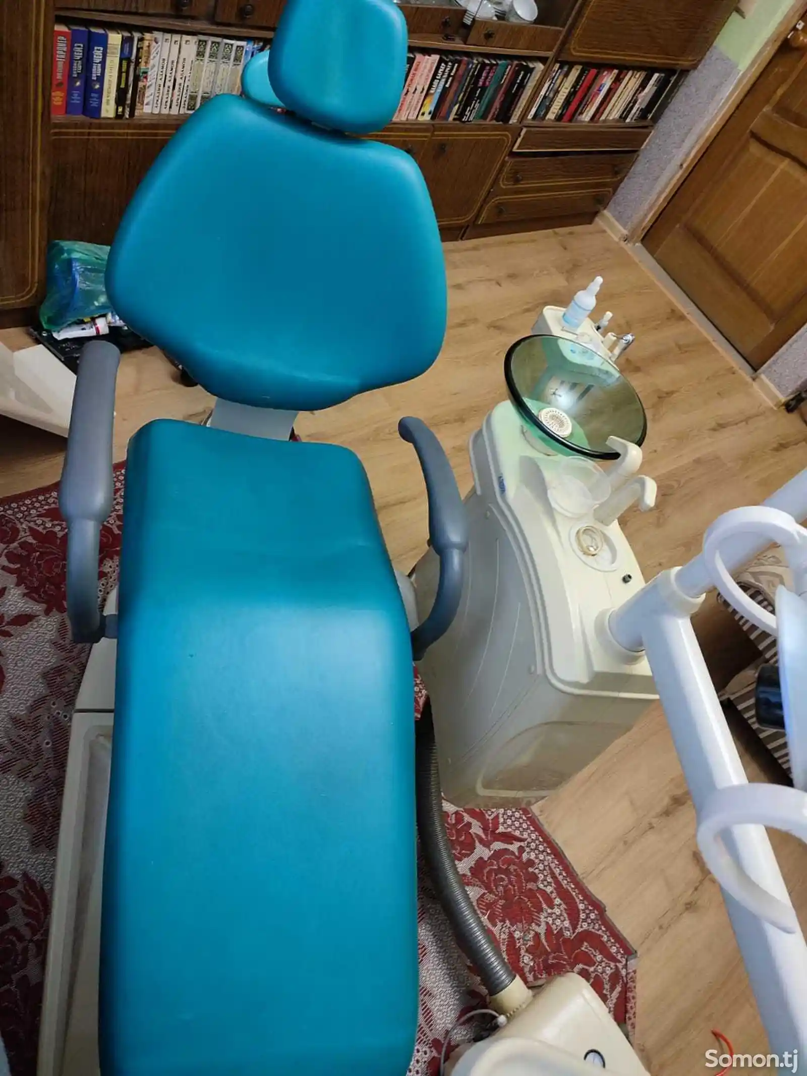 Стоматологическое кресло-8