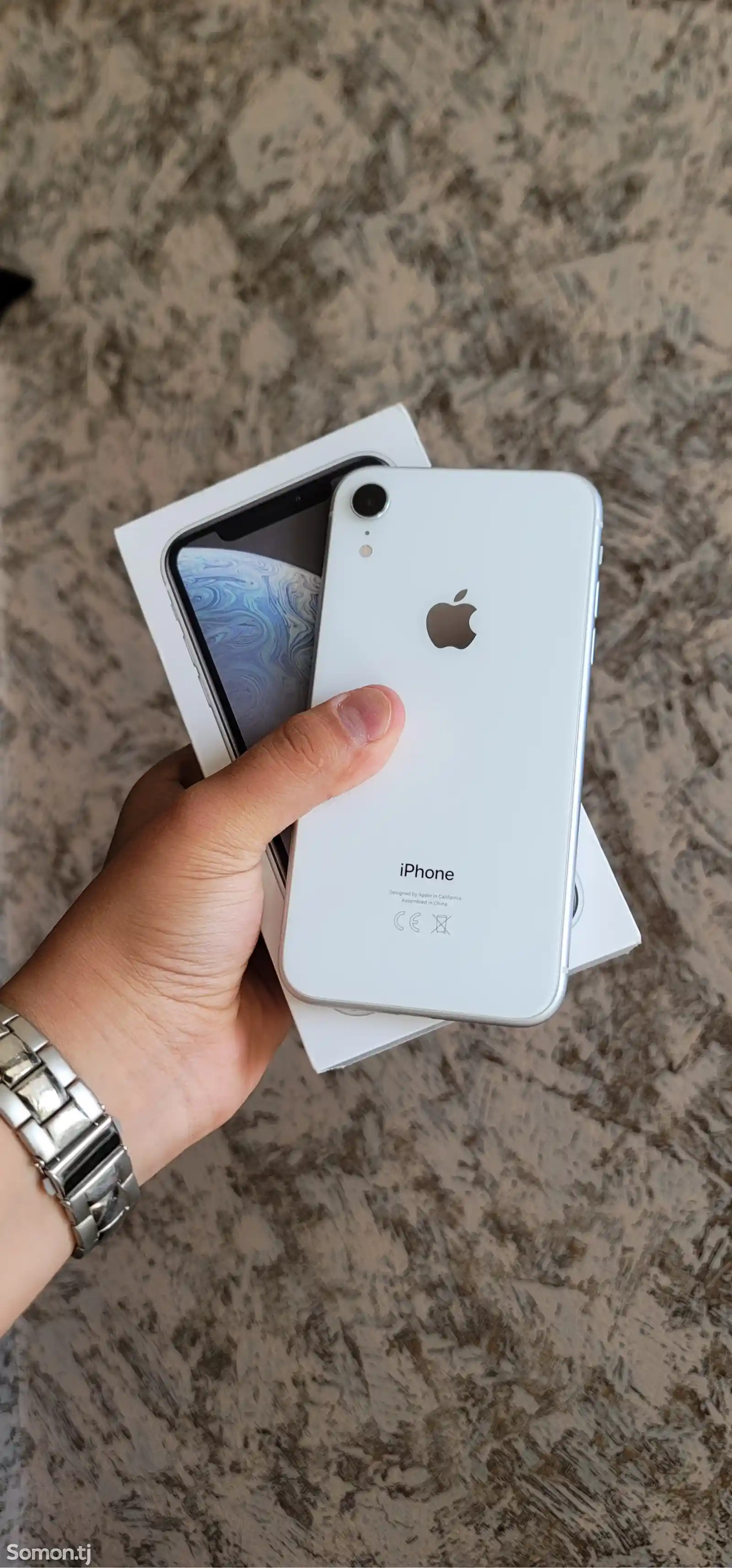 Apple iPhone Xr, 64 gb, White-1