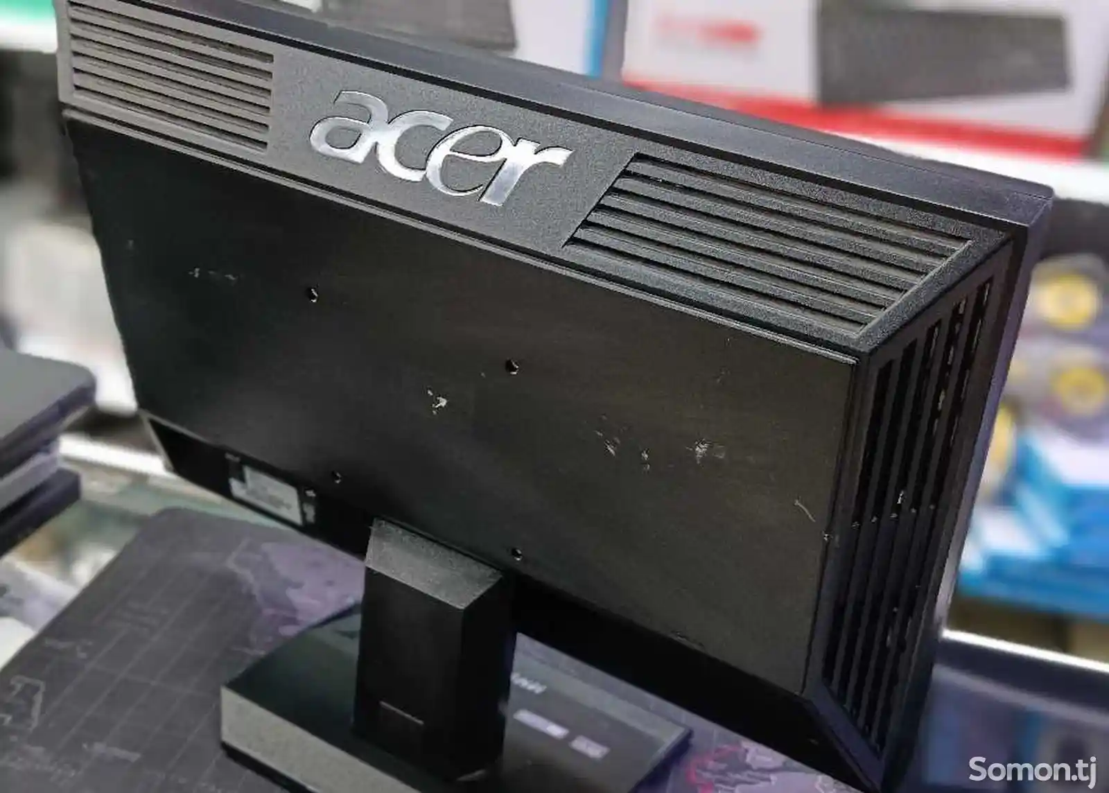 Монитор Acer 19 широкоформатный-11