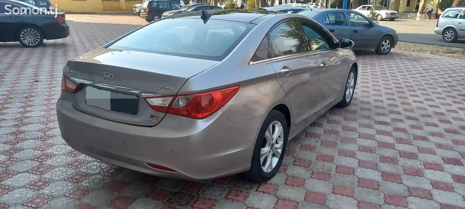 Hyundai Sonata, 2010-3