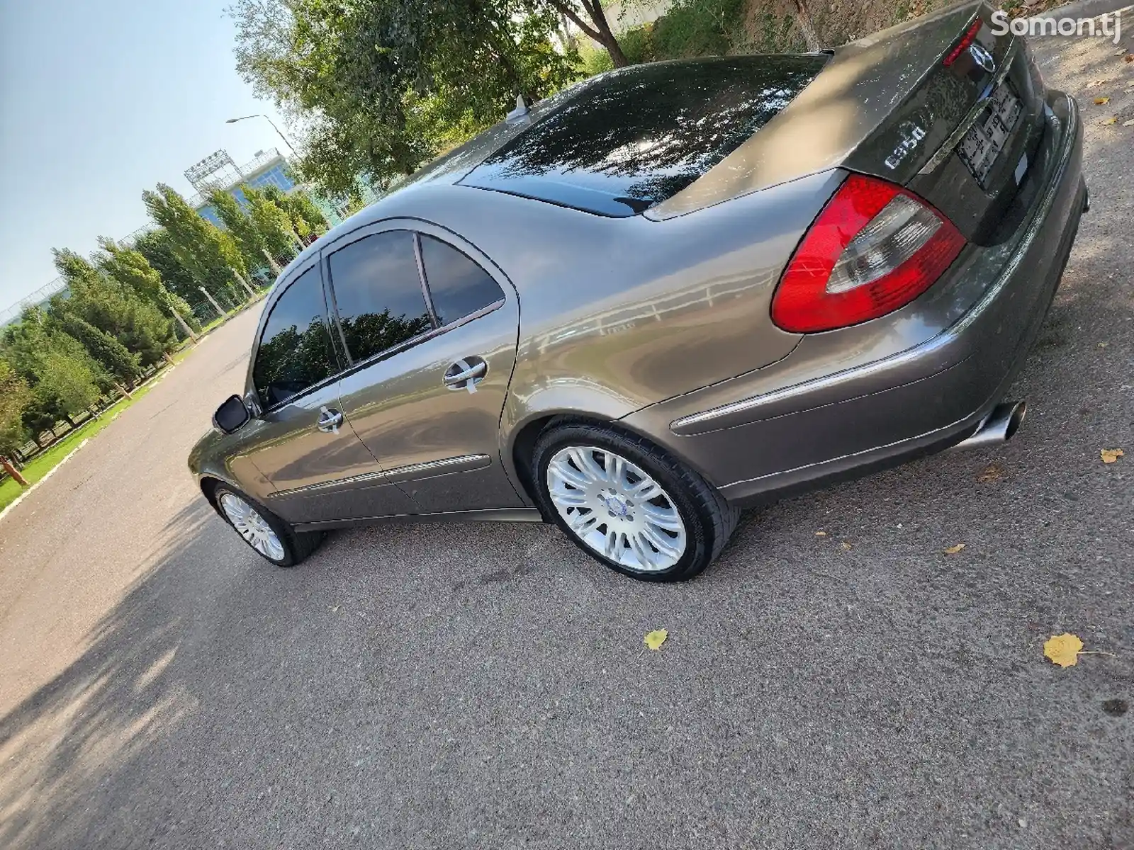 Mercedes-Benz E class, 2008-9