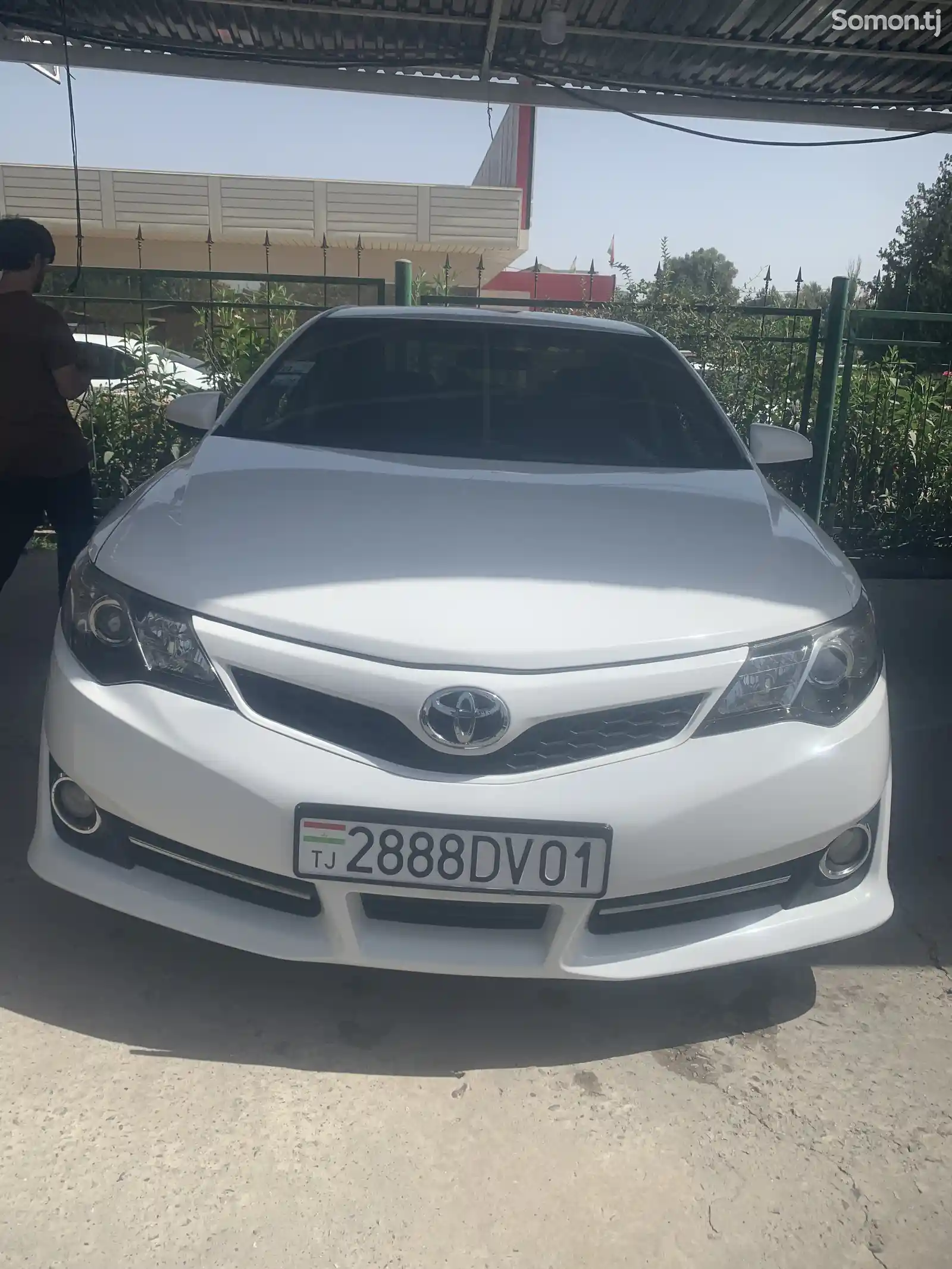 Toyota Camry, 2013-1