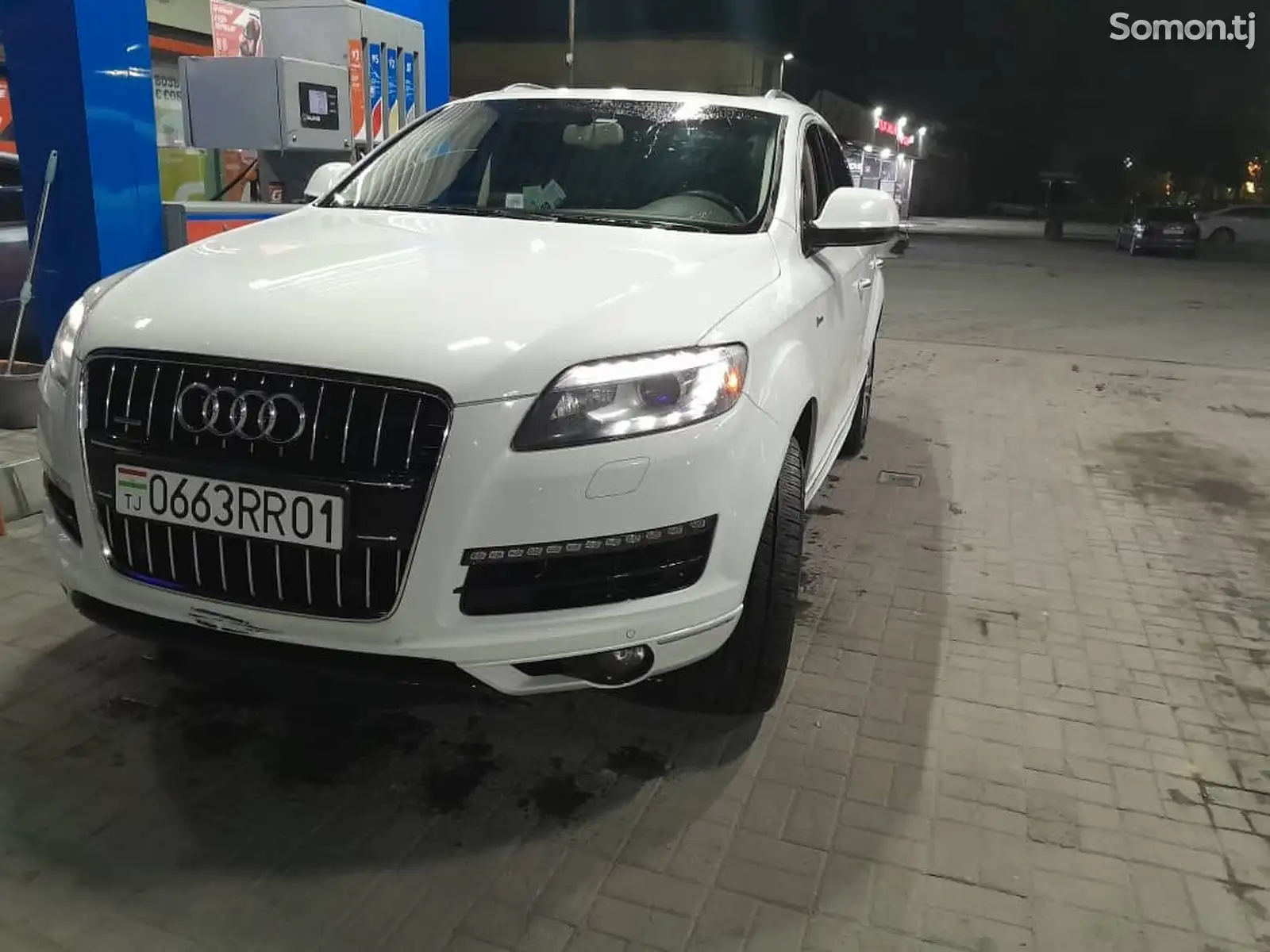 Audi Q7, 2015-1