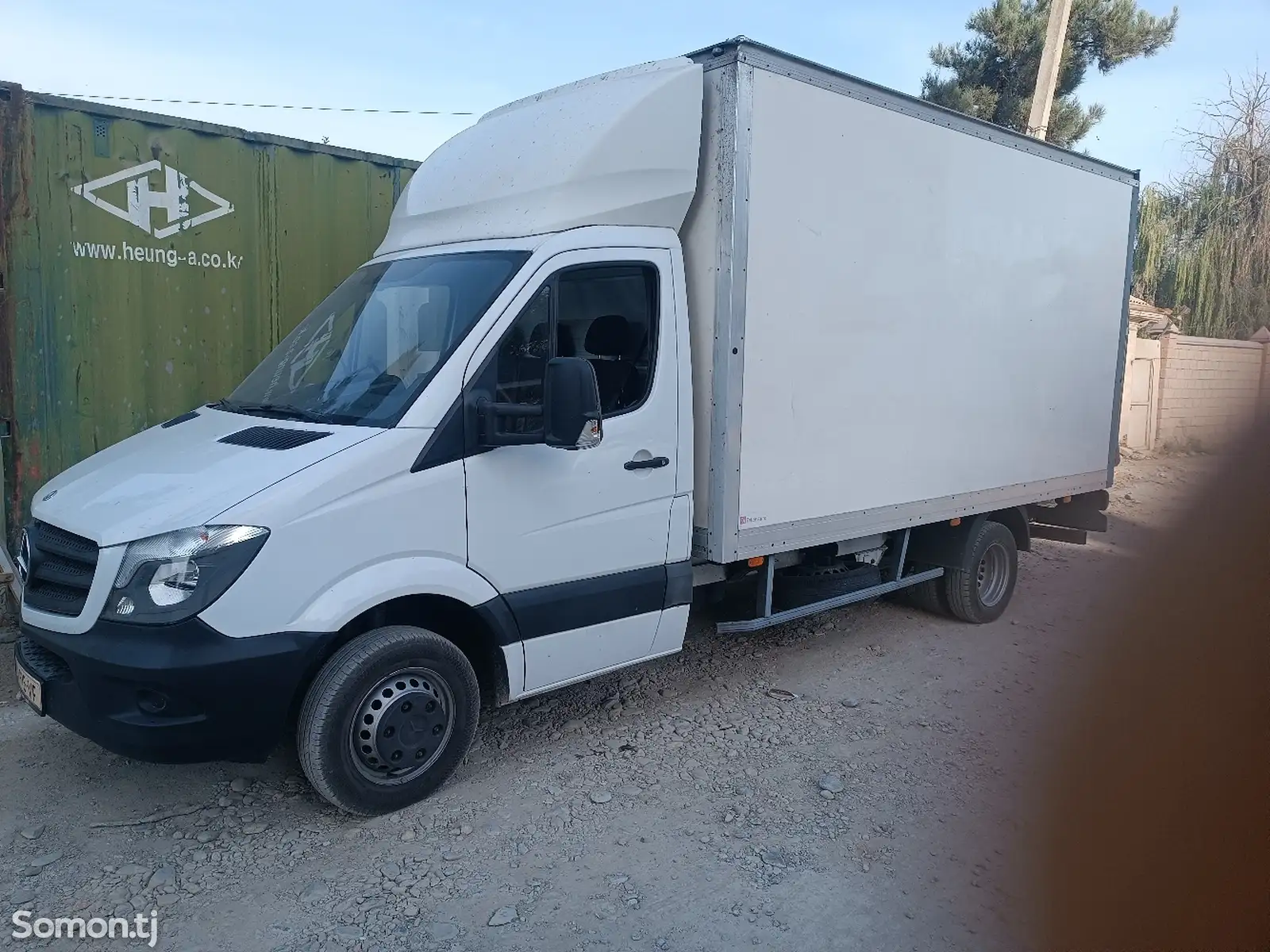 Бортовой грузовик Mercedes-Benz sprinter ,2015-3