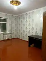 3-комн. квартира, 2 этаж, 70м², мохи нав-4