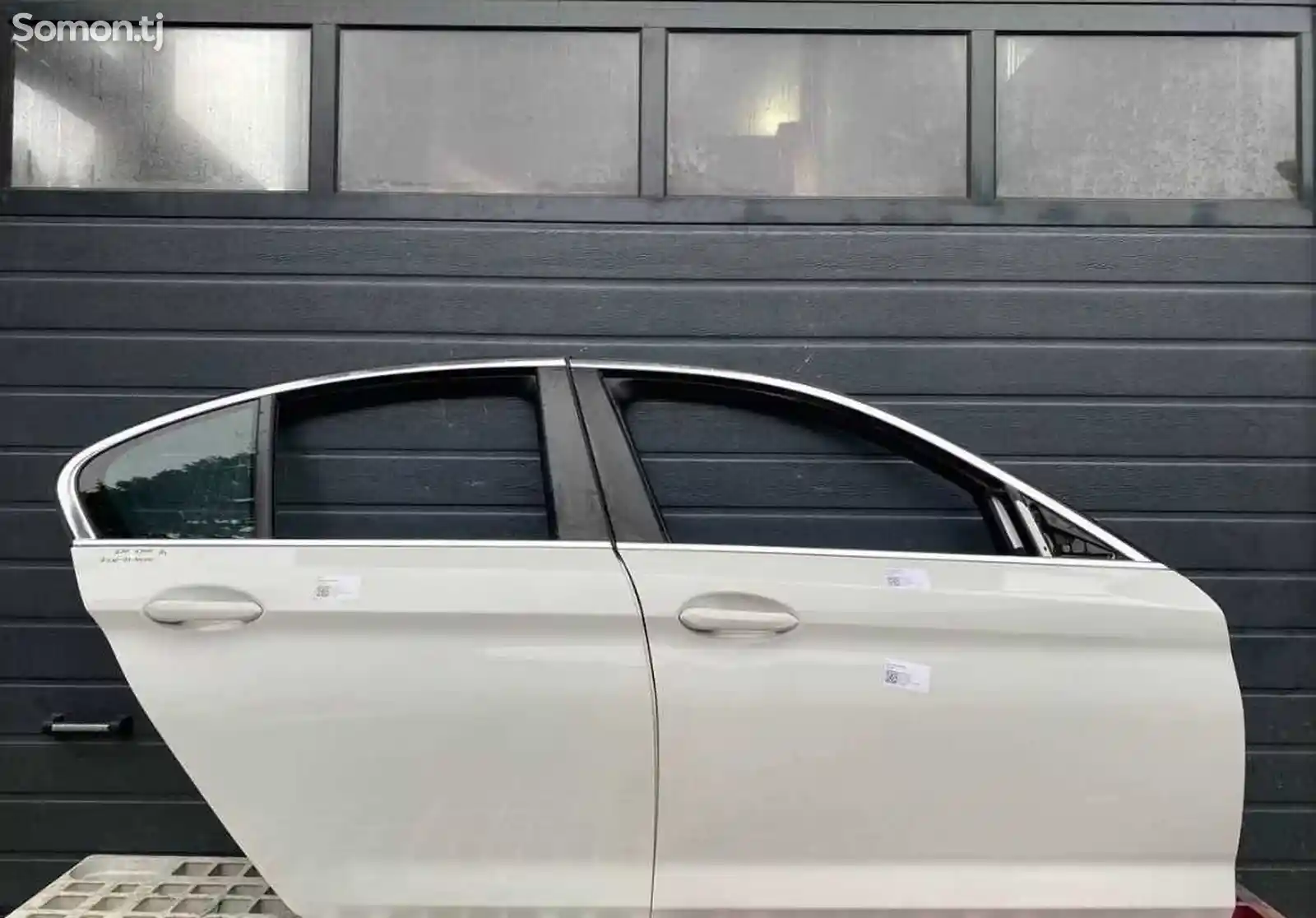 Дверь передняя задняя правая от BMW G30-1