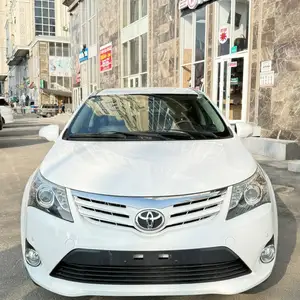 Toyota Avensis, 2014