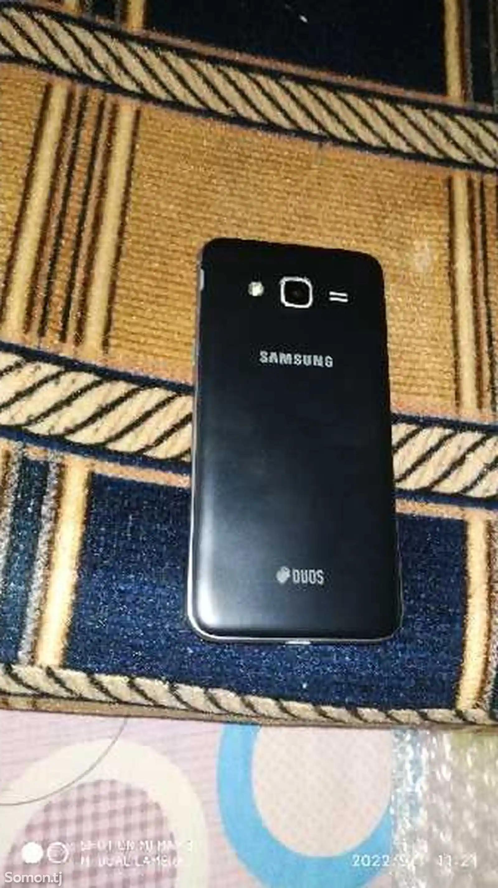 Samsung Galaxy j3 8gb-2