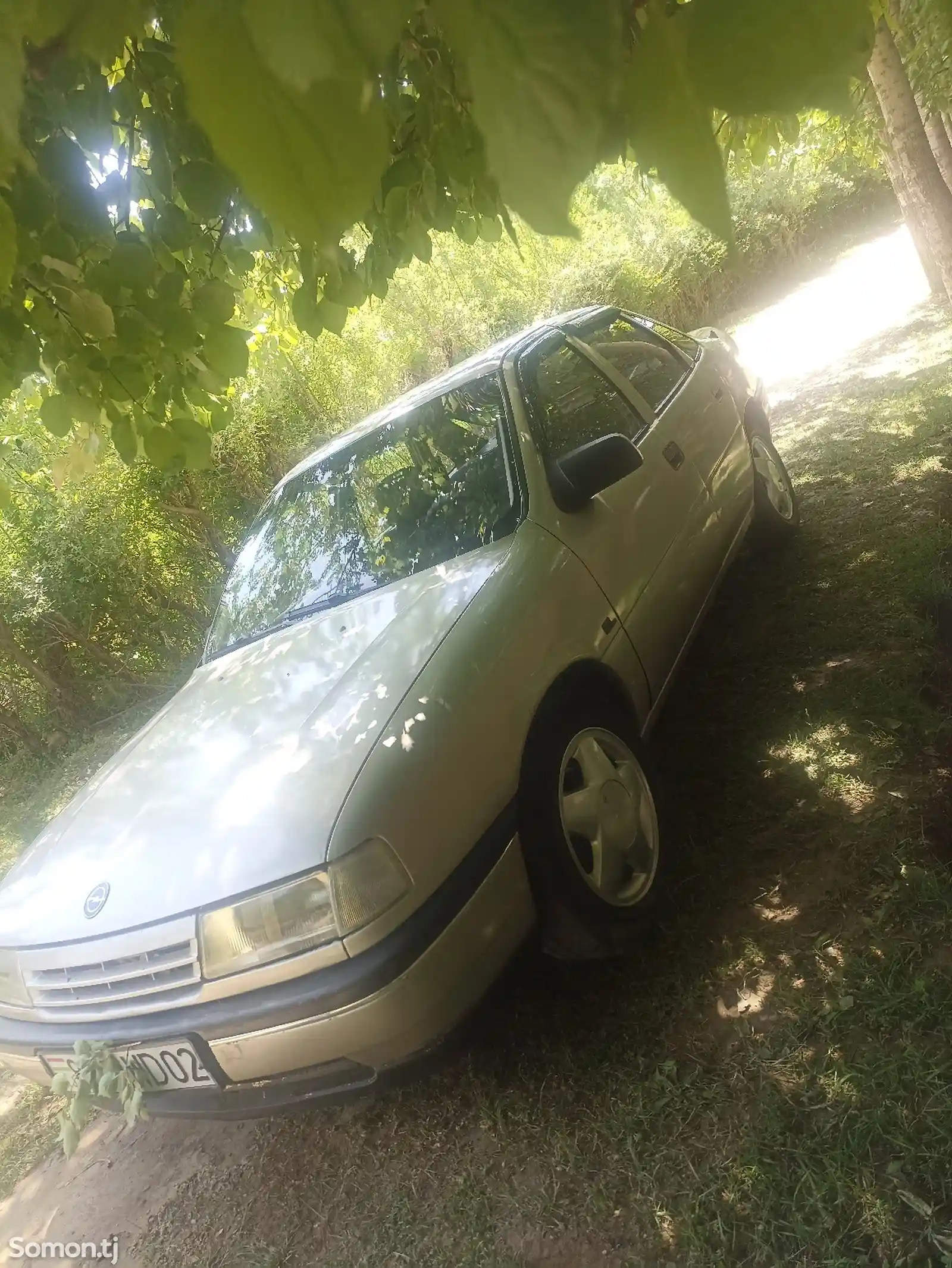 Opel Vectra A, 1990-2