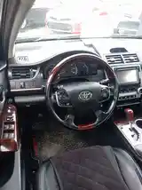 Toyota Camry, 2012-9