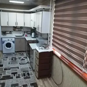 4-комн. квартира, 2 этаж, 95 м², 65мкр