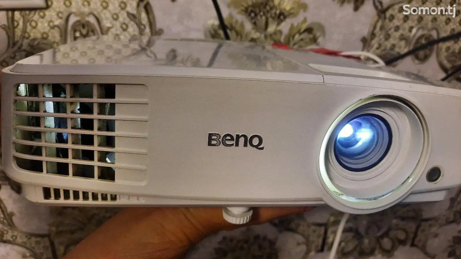 Проектор BENQ-1