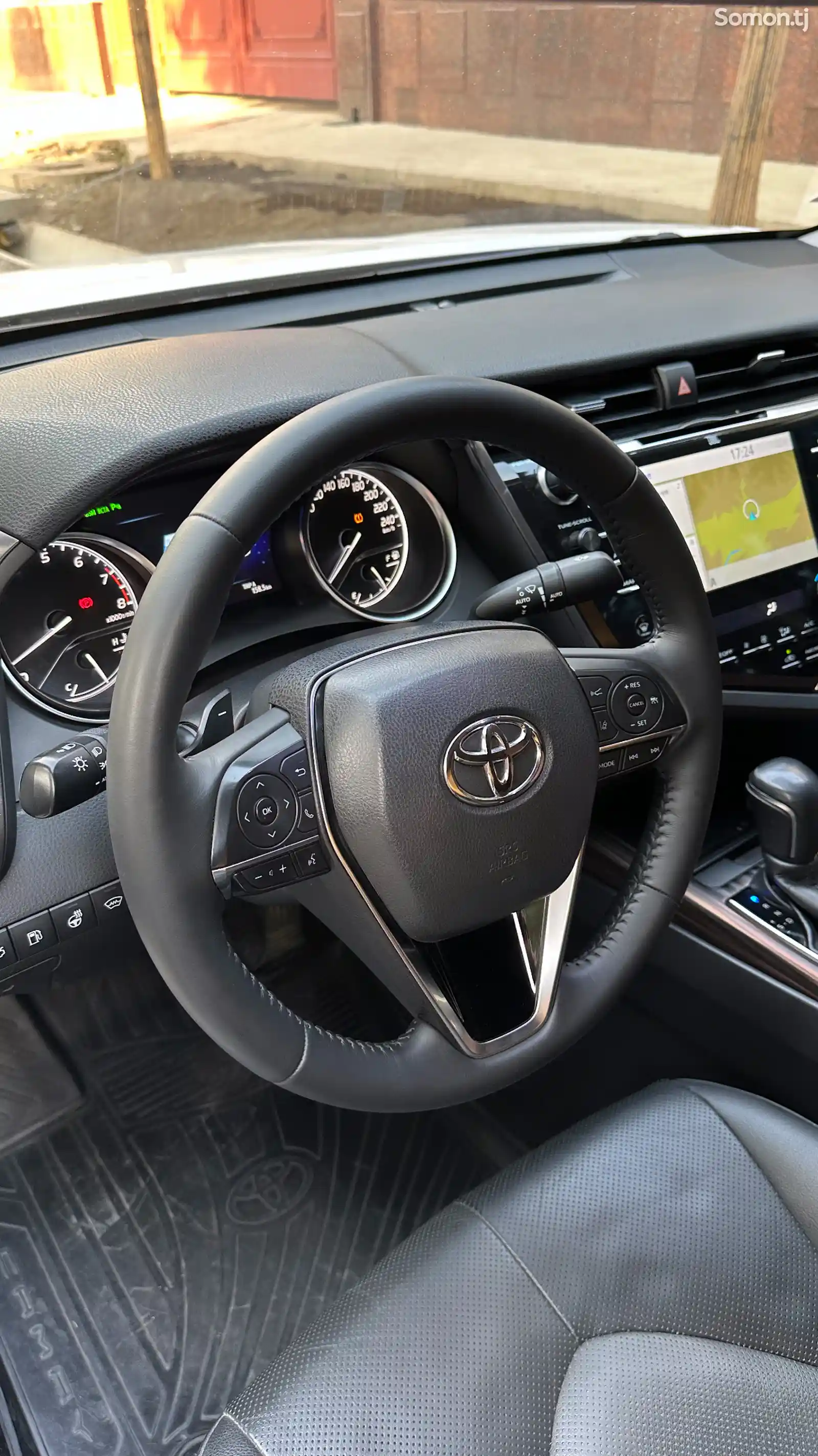 Toyota Camry, 2019-3