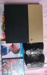 Игровая приставка Sony Playstation 4-4