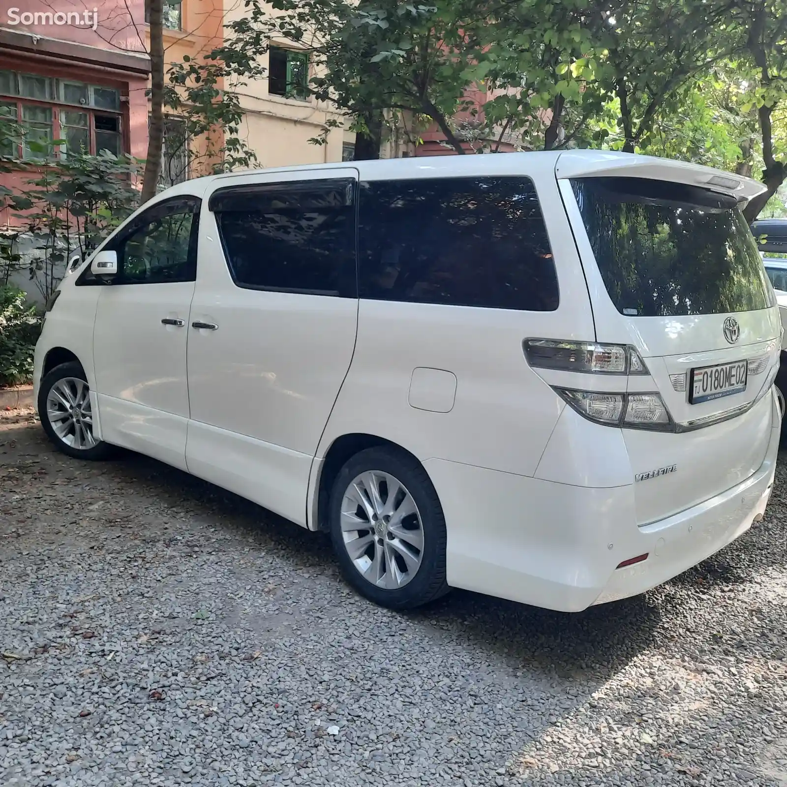 Toyota Vellfire, 2014-4