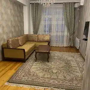 1-комн. квартира, 13 этаж, 65 м², Сомони